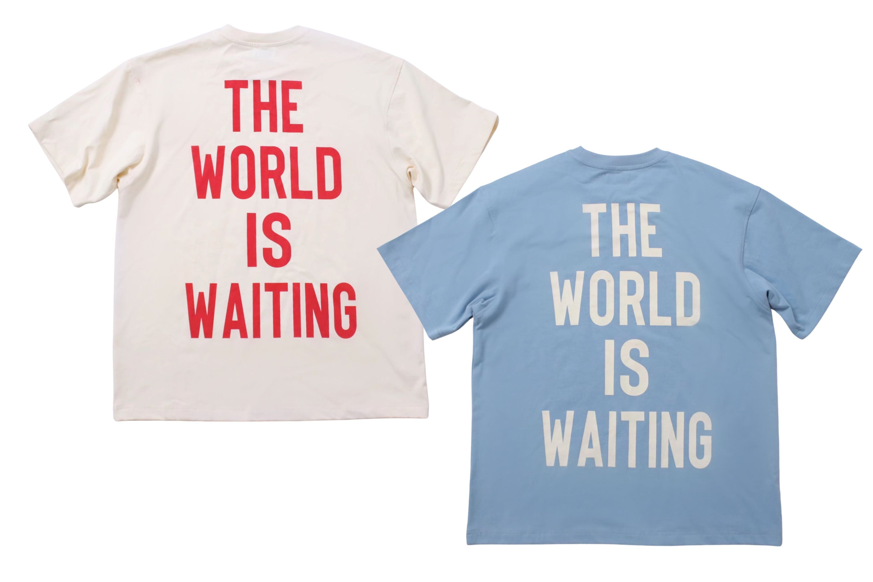The World Is Waiting Tee (Oversized)
